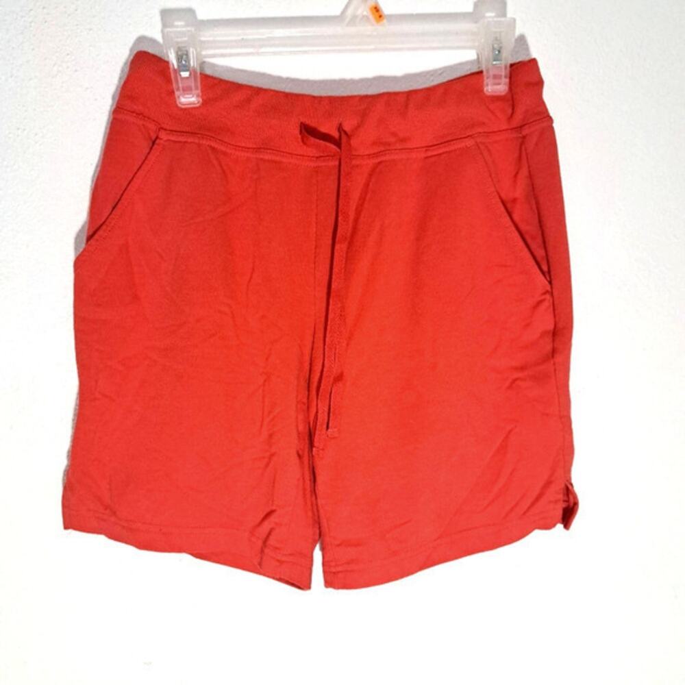 ATHLETIC red shorts size‎ M (8-10)